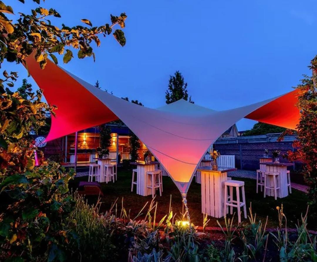 Stretch Tent